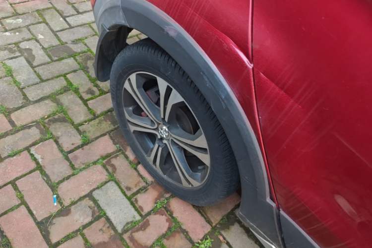 Used BAIC Senova X25 2015 1.5L Automatic Elite Model Right Rear Wheel Hub