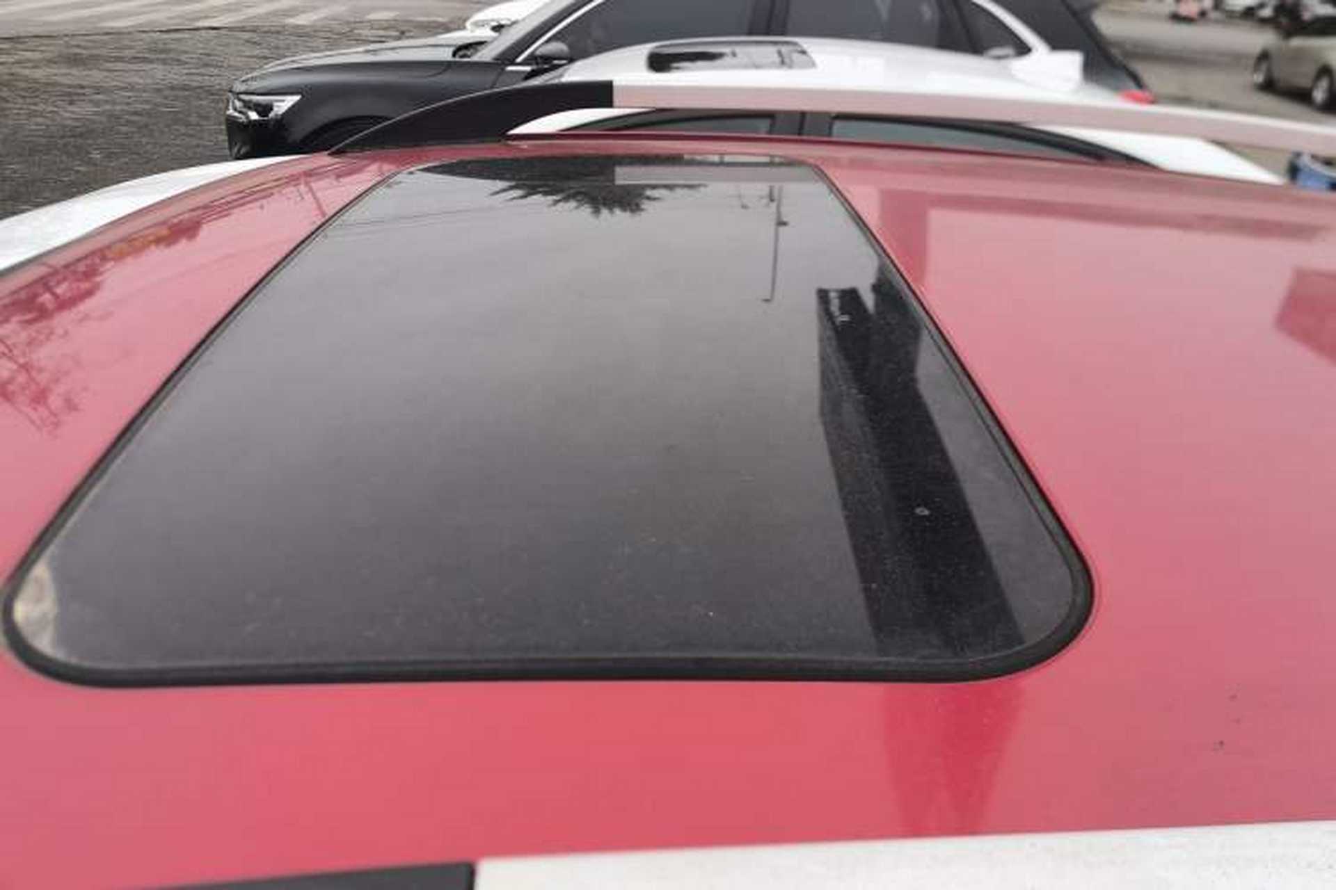 Used BAIC Senova X25 2015 1.5L Manual Elite Edition Roof