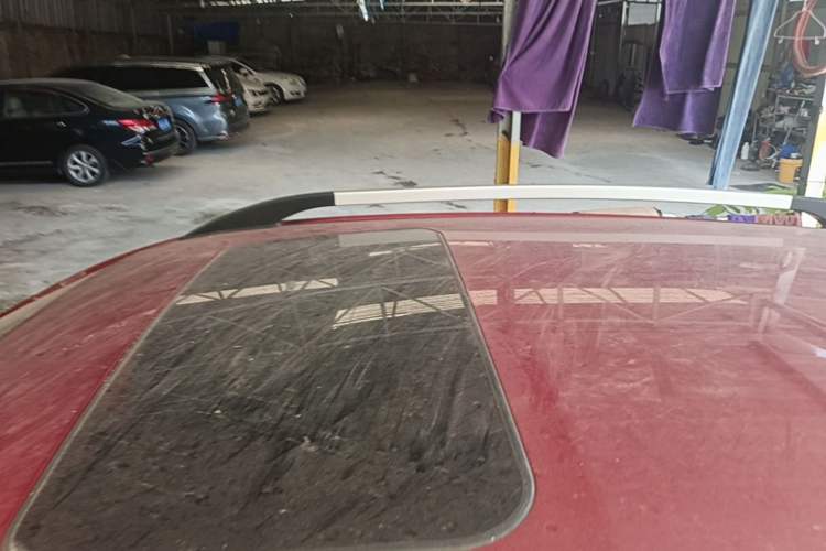 Used BAIC Senova X25 2015 1.5L Manual Elite Edition Roof