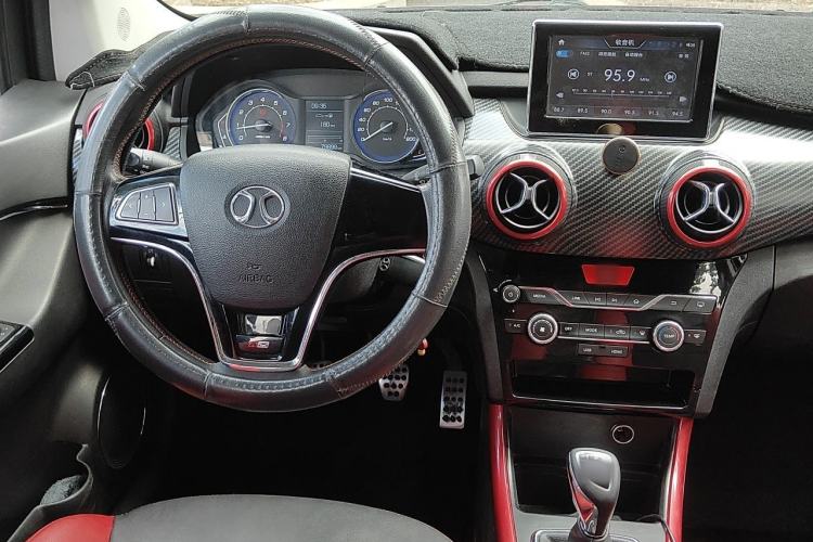Used BAIC Senova X25 2015 1.5L Manual Elite Edition Steering Wheel