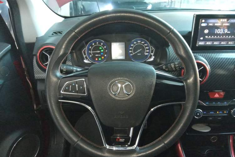 Used BAIC Senova X25 2015 1.5L Manual Elite Edition Steering Wheel
