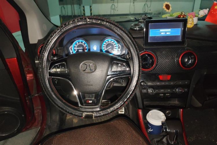 Used BAIC Senova X25 2015 1.5L Automatic Elite Model Steering Wheel