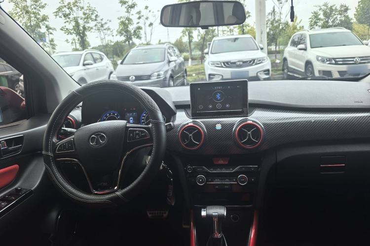 Used BAIC Senova X25 2015 1.5L Automatic Elite Model Steering Wheel
