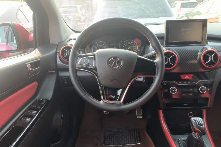Used BAIC Senova X25 2015 1.5L Manual Elite Edition Steering Wheel