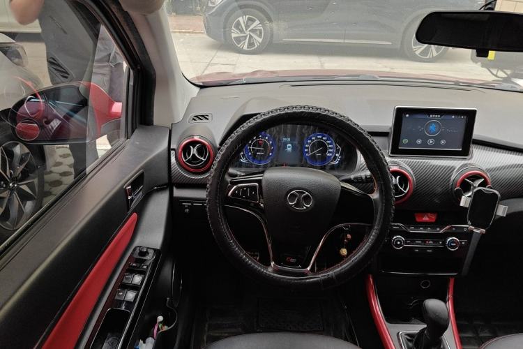 Used BAIC Senova X25 2015 1.5L Manual Elite Edition Steering Wheel