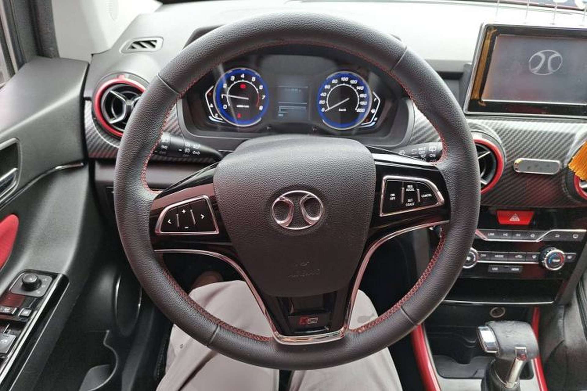 Used BAIC Senova X25 2015 1.5L Automatic Elite Model Steering Wheel