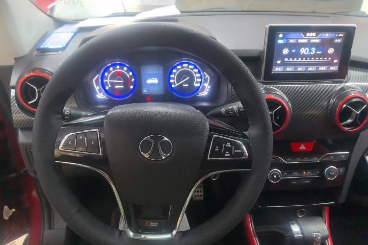 Used BAIC Senova X25 2015 1.5L Automatic Elite Model Steering Wheel
