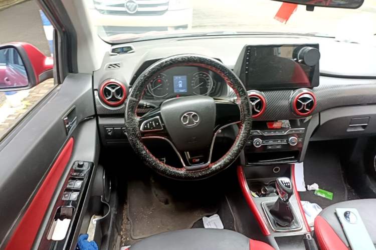 Used BAIC Senova X25 2015 1.5L Manual Elite Edition Steering Wheel