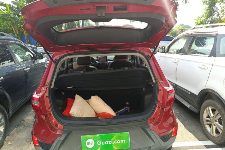 Used BAIC Senova X25 2015 1.5L Automatic Elite Model Trunk