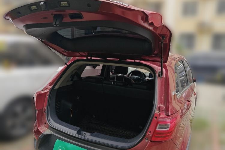 Used BAIC Senova X25 2015 1.5L Manual Elite Edition Trunk
