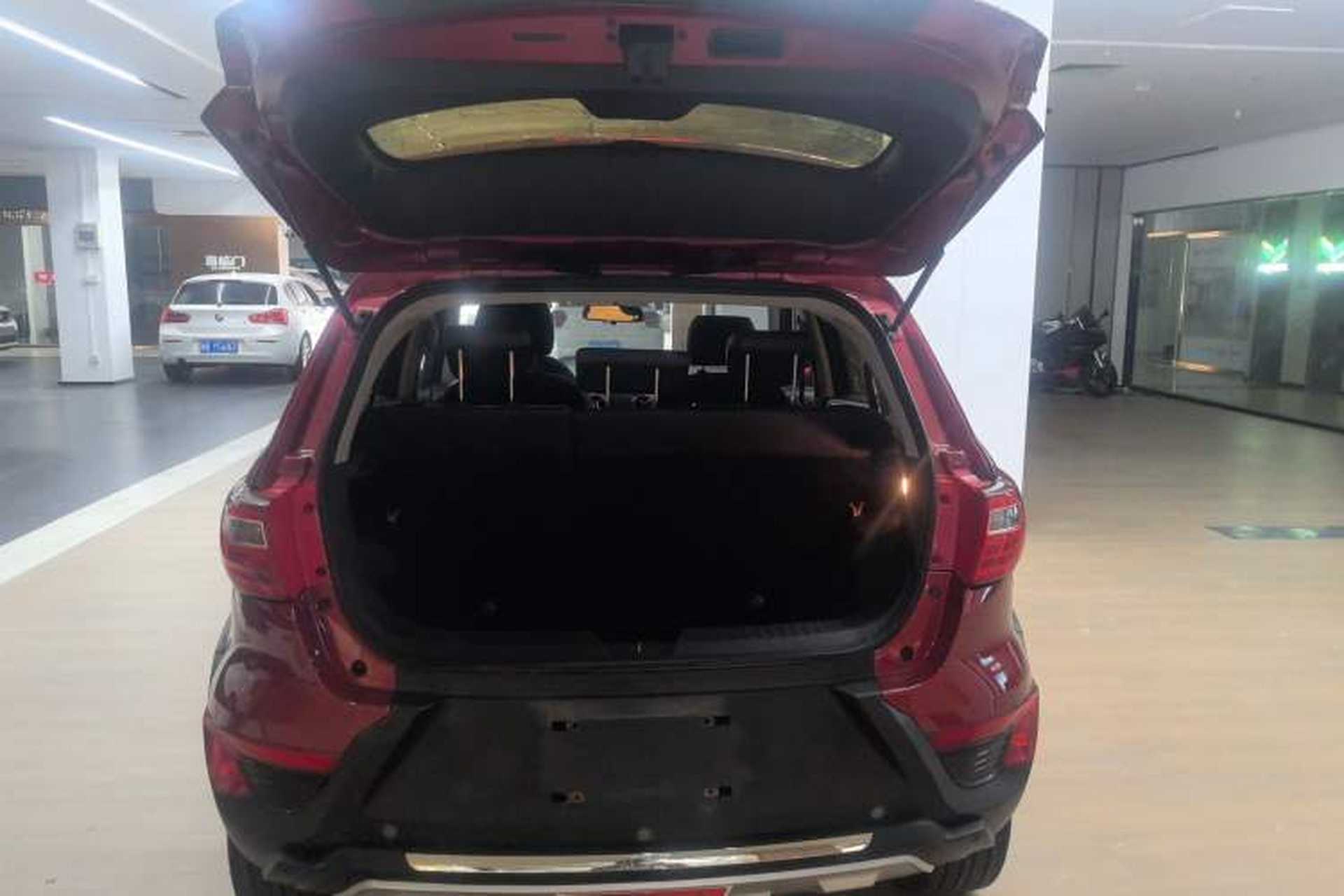 Used BAIC Senova X25 2015 1.5L Automatic Elite Model Trunk