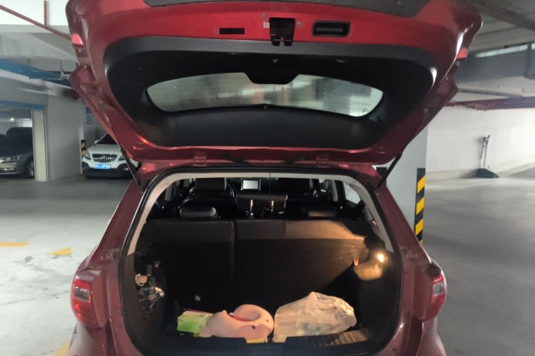 Used BAIC Senova X25 2015 1.5L Manual Elite Edition Trunk
