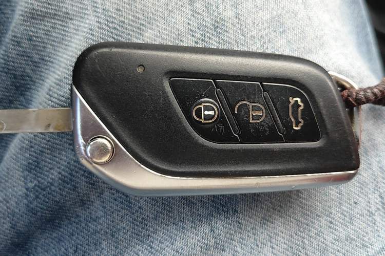 Used BAIC Senova X25 2015 1.5L Manual Elite Edition Vehicle Key