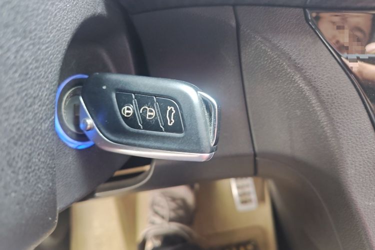 Used BAIC Senova X25 2015 1.5L automatic luxury version Vehicle Key
