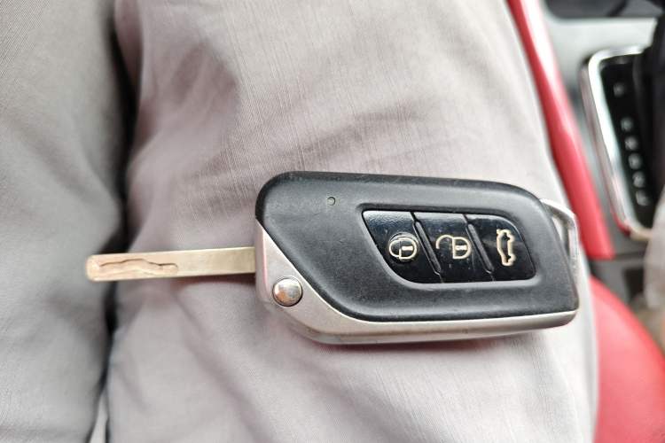 Used BAIC Senova X25 2015 1.5L Automatic Elite Model Vehicle Key