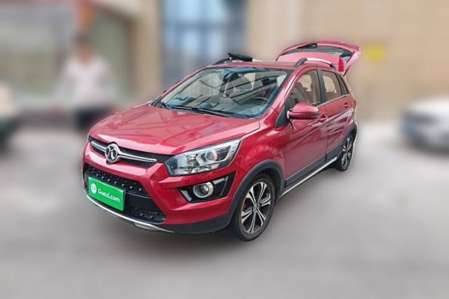 Używany BAIC Senova X25 2015 1.5L Manual Elite Edition