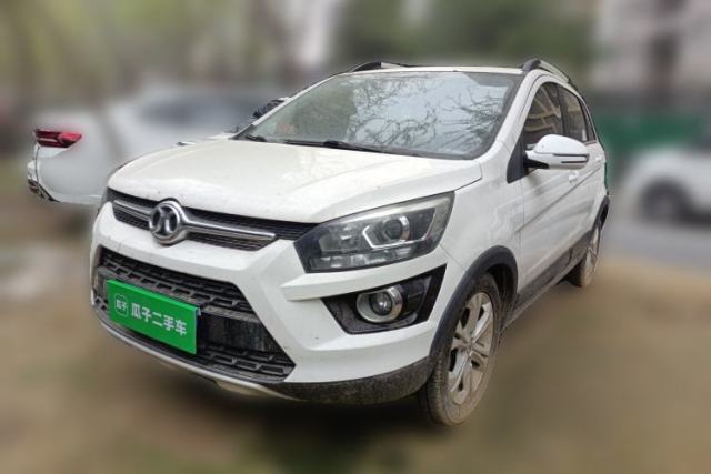 Used BAIC Senova X25 2015 1.5L manual Comfort trim level