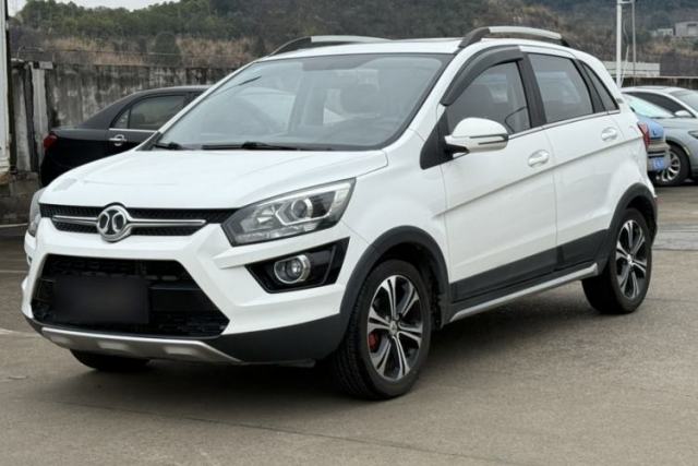 Used BAIC Senova X25 2015 1.5L Manual Elite Edition