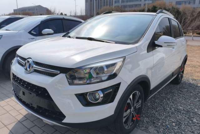 Used BAIC Senova X25 2015 1.5L Automatic Elite Model