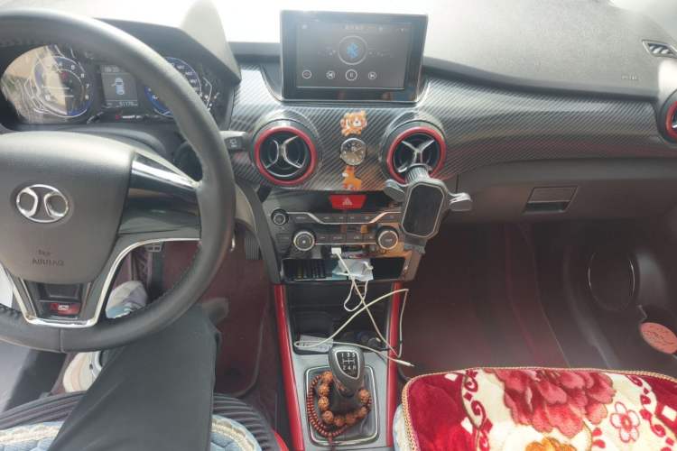 Used BAIC Senova X25 2015 1.5L Manual Elite Edition Audio And AC Panel