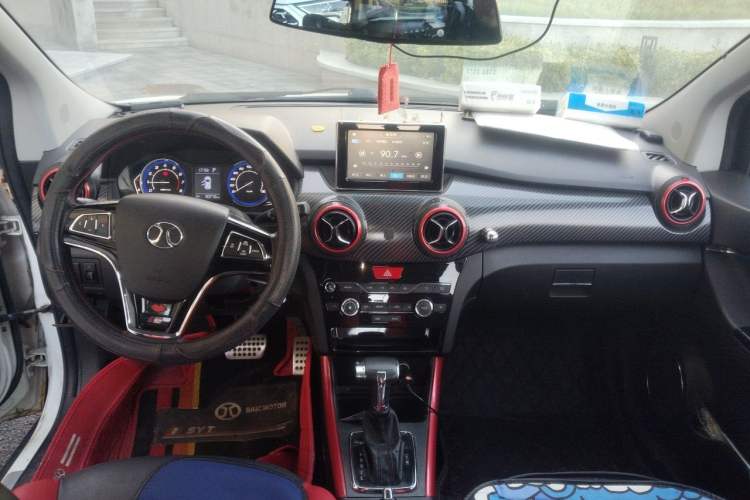 Used BAIC Senova X25 2015 1.5L Automatic Elite Model Audio And AC Panel
