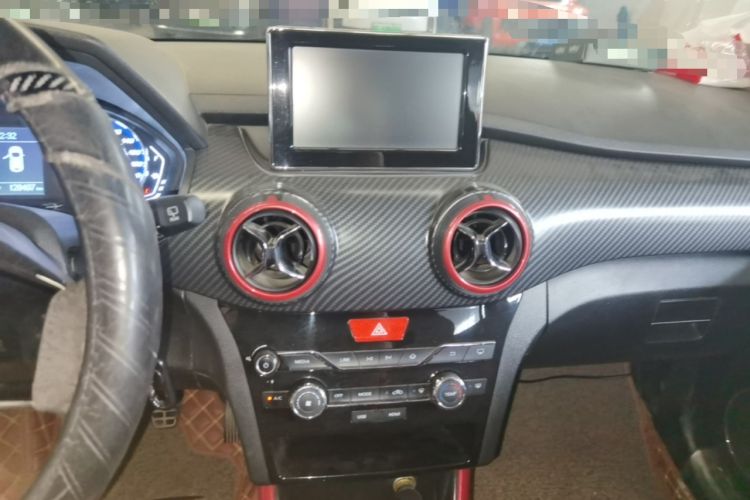 Used BAIC Senova X25 2015 1.5L Manual Elite Edition Audio And AC Panel