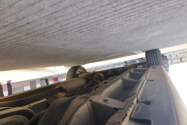 Used BAIC Senova X25 2015 1.5L Manual Elite Edition Chassis Rear Left
