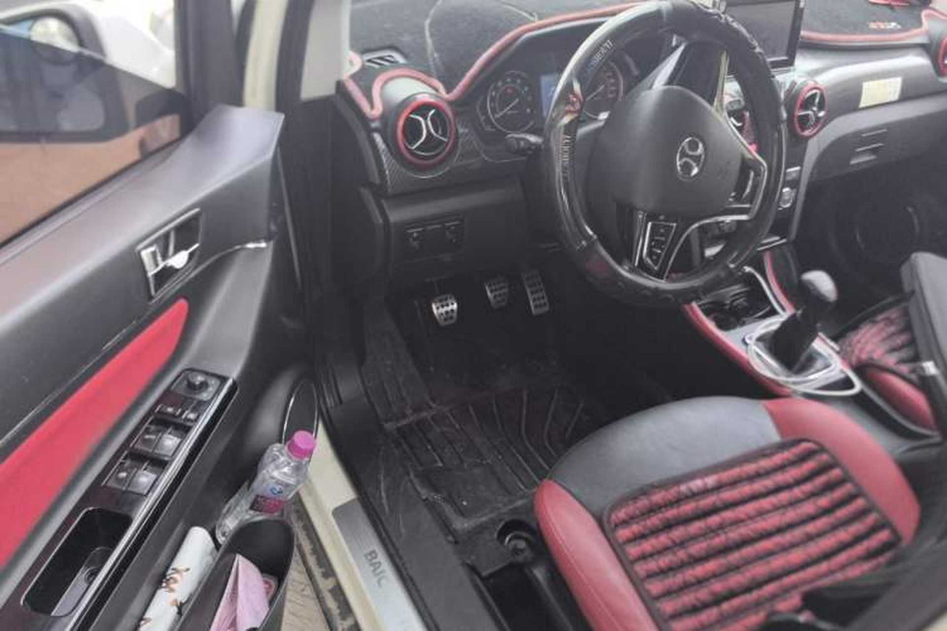 Used BAIC Senova X25 2015 1.5L Manual Elite Edition Driver Seat