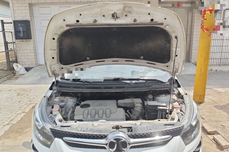 Used BAIC Senova X25 2015 1.5L Manual Elite Edition Engine Bay