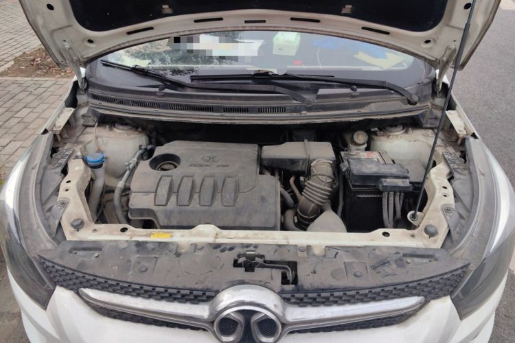 Used BAIC Senova X25 2015 1.5L Manual Elite Edition Engine Bay