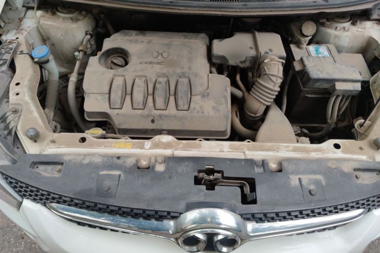 Used BAIC Senova X25 2015 1.5L Manual Elite Edition Engine Bay