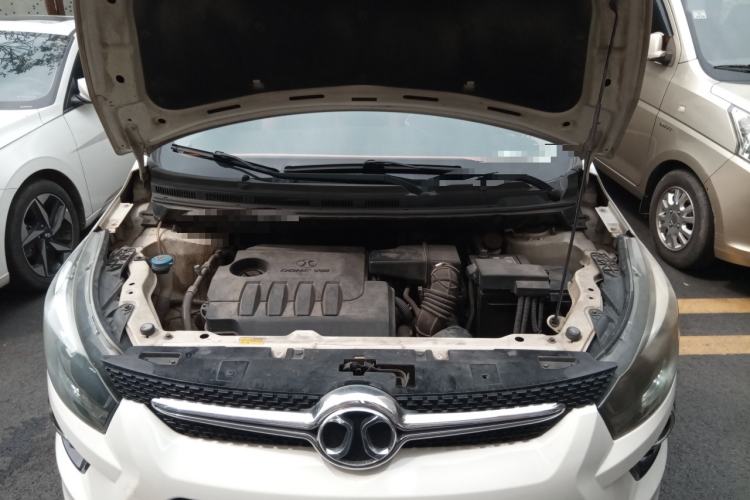 Used BAIC Senova X25 2015 1.5L Manual Elite Edition Engine Bay