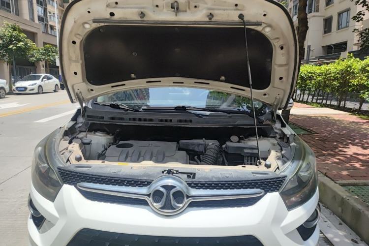 Used BAIC Senova X25 2015 1.5L Automatic Elite Model Engine Bay