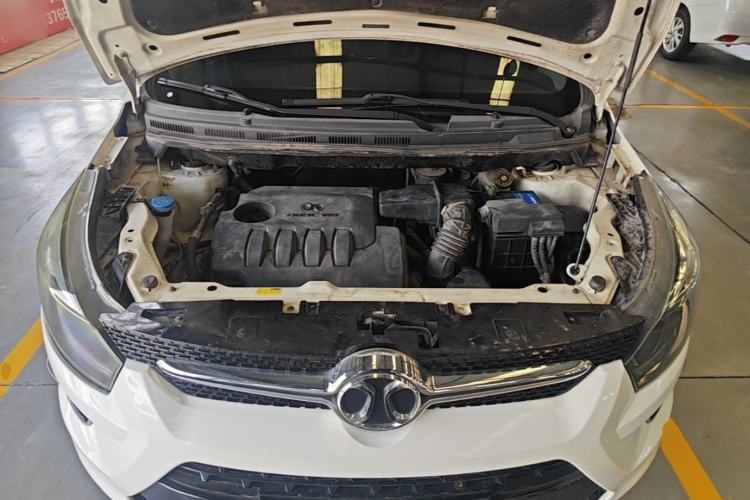 Used BAIC Senova X25 2015 1.5L Automatic Elite Model Engine Bay