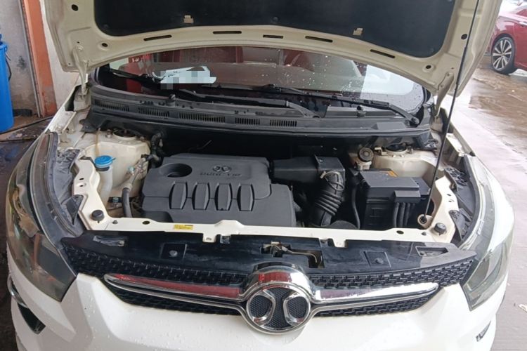 Used BAIC Senova X25 2015 1.5L Automatic Elite Model Engine Bay
