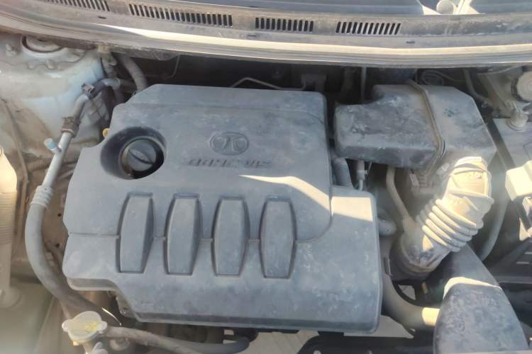 Used BAIC Senova X25 2015 1.5L Manual Elite Edition Engine Bay