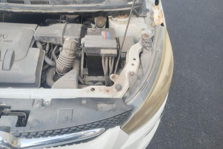 Used BAIC Senova X25 2015 1.5L Automatic Elite Model Engine Bay Left