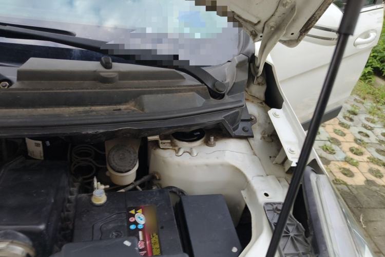 Used BAIC Senova X25 2015 1.5L Automatic Elite Model Engine Bay Left