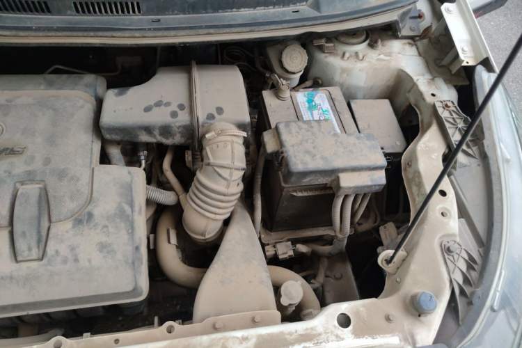 Used BAIC Senova X25 2015 1.5L Manual Elite Edition Engine Bay Left