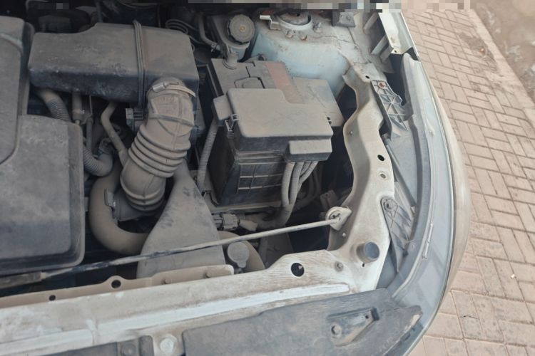 Used BAIC Senova X25 2015 1.5L Manual Elite Edition Engine Bay Left