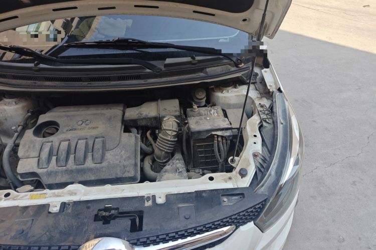 Used BAIC Senova X25 2015 1.5L Manual Elite Edition Engine Bay Left