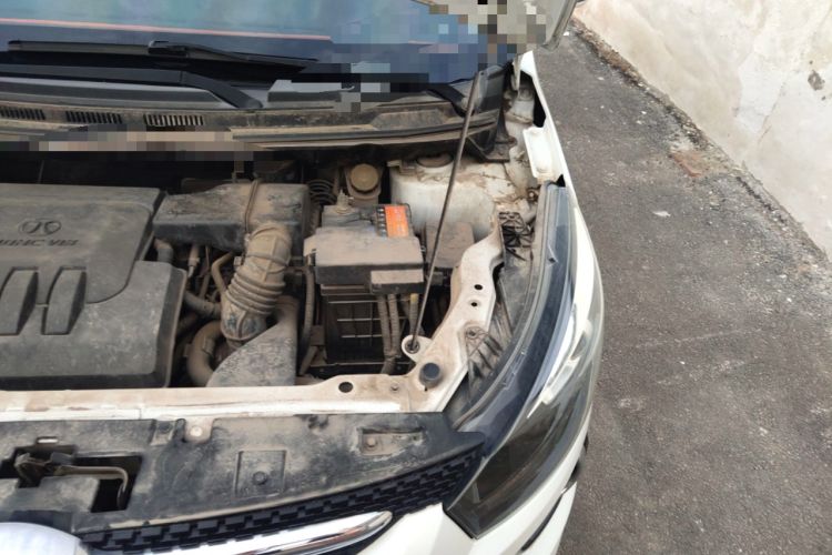 Used BAIC Senova X25 2015 1.5L Manual Elite Edition Engine Bay Left