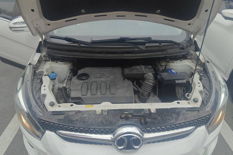 Used BAIC Senova X25 2015 1.5L Manual Elite Edition Engine Bay