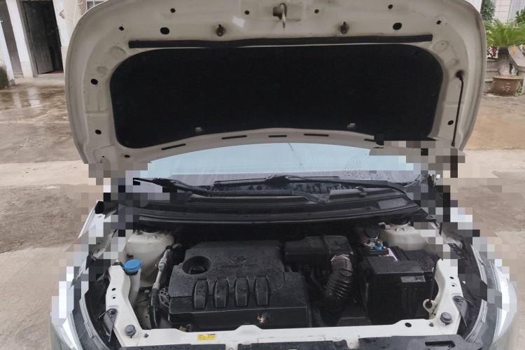 Used BAIC Senova X25 2015 1.5L Manual Elite Edition Engine Bay