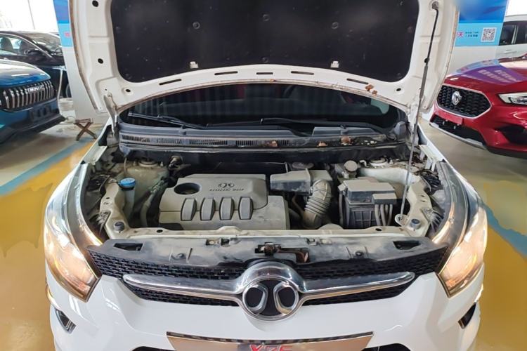Used BAIC Senova X25 2015 1.5L Automatic Elite Model Engine Bay