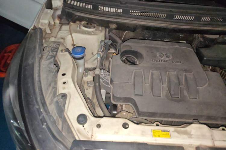 Used BAIC Senova X25 2015 1.5L Automatic Elite Model Engine Bay Right