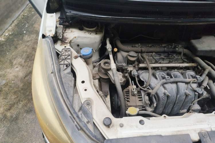 Used BAIC Senova X25 2015 1.5L Automatic Elite Model Engine Bay Right