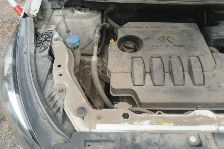 Used BAIC Senova X25 2015 1.5L Automatic Elite Model Engine Bay Right