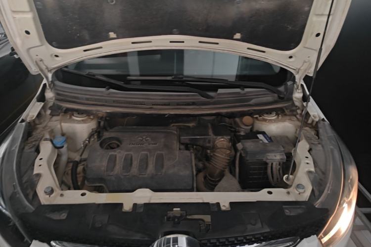 Used BAIC Senova X25 2015 1.5L Manual Elite Edition Engine Bay