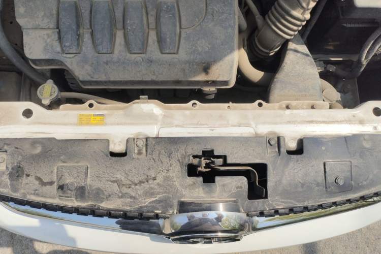 Used BAIC Senova X25 2015 1.5L Manual Elite Edition Engine Bay